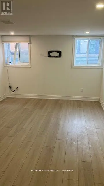 5 ORLANDO BOULEVARD