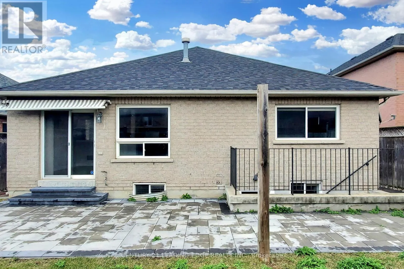 29 PARDON AVENUE