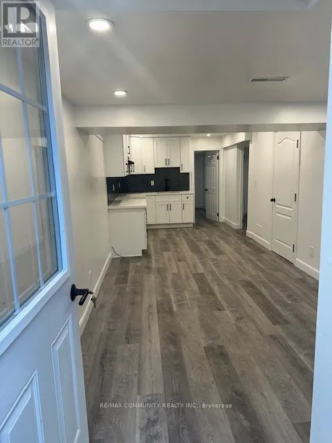 37 FIELDCREST AVENUE