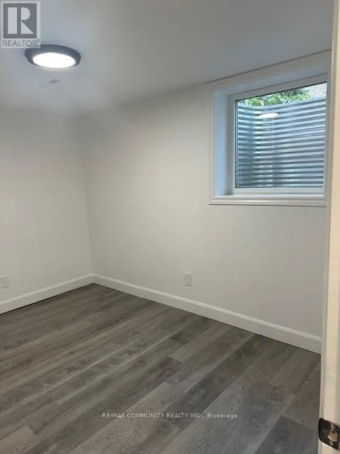 37 FIELDCREST AVENUE
