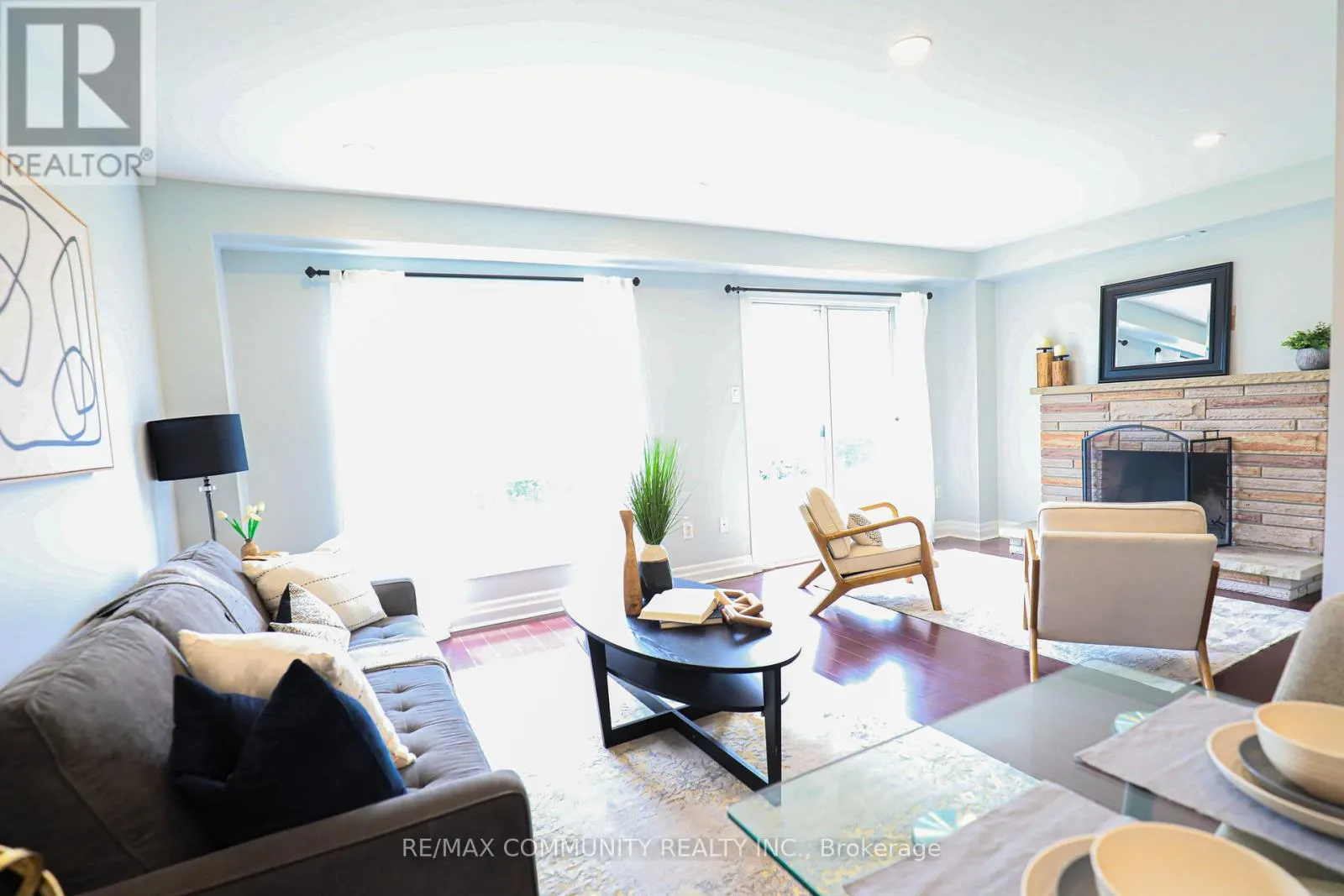 3 DURNESS AVENUE