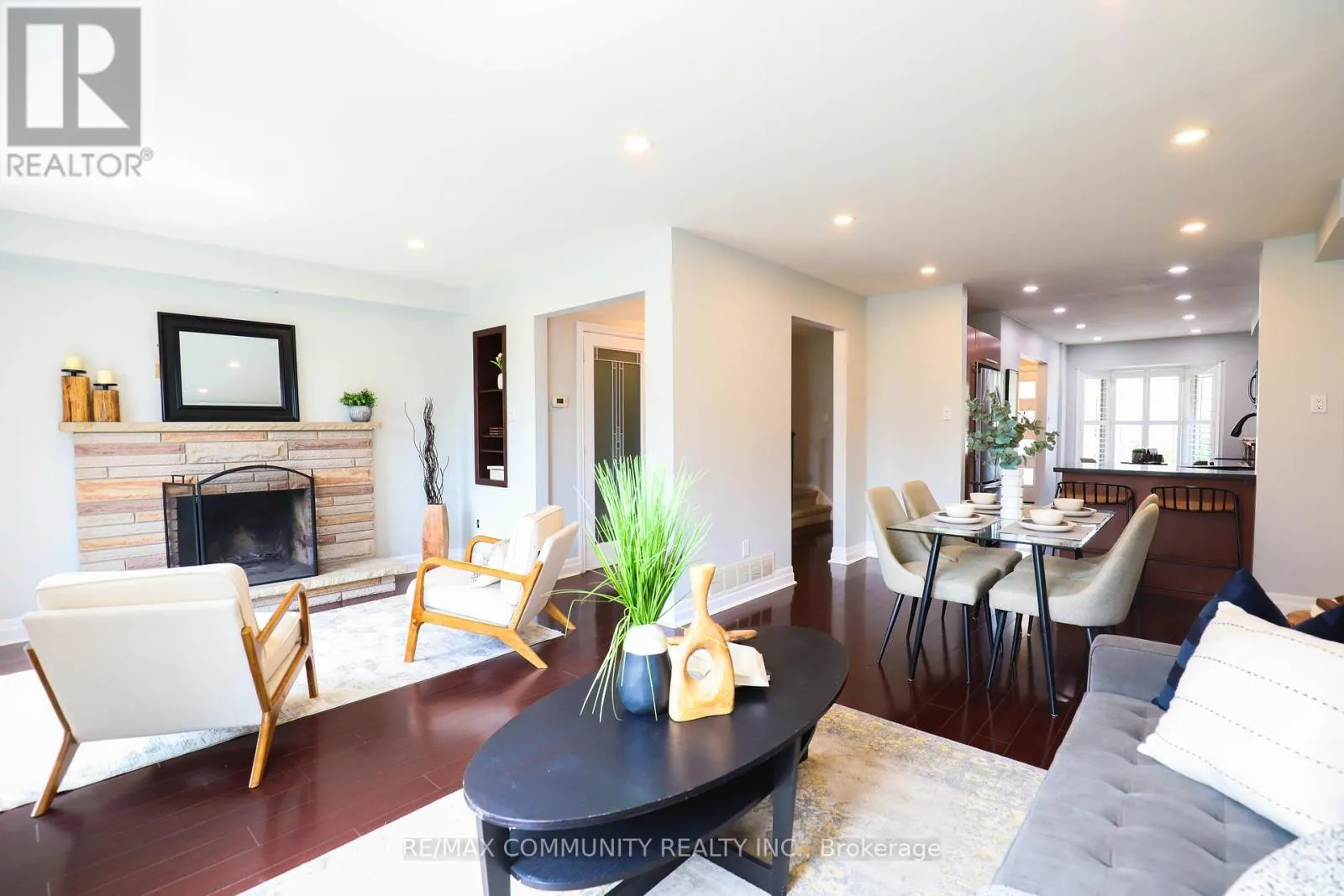 3 DURNESS AVENUE
