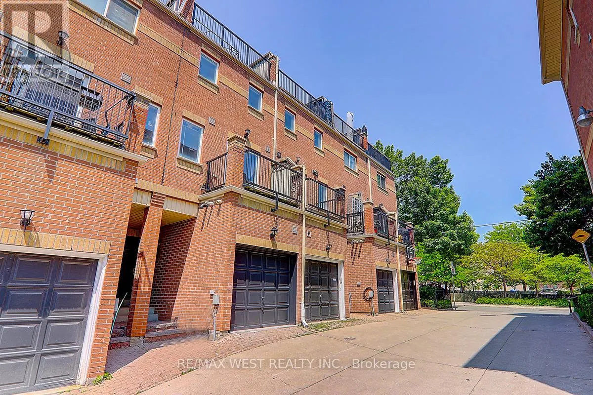 20 AZZARELLO LANE