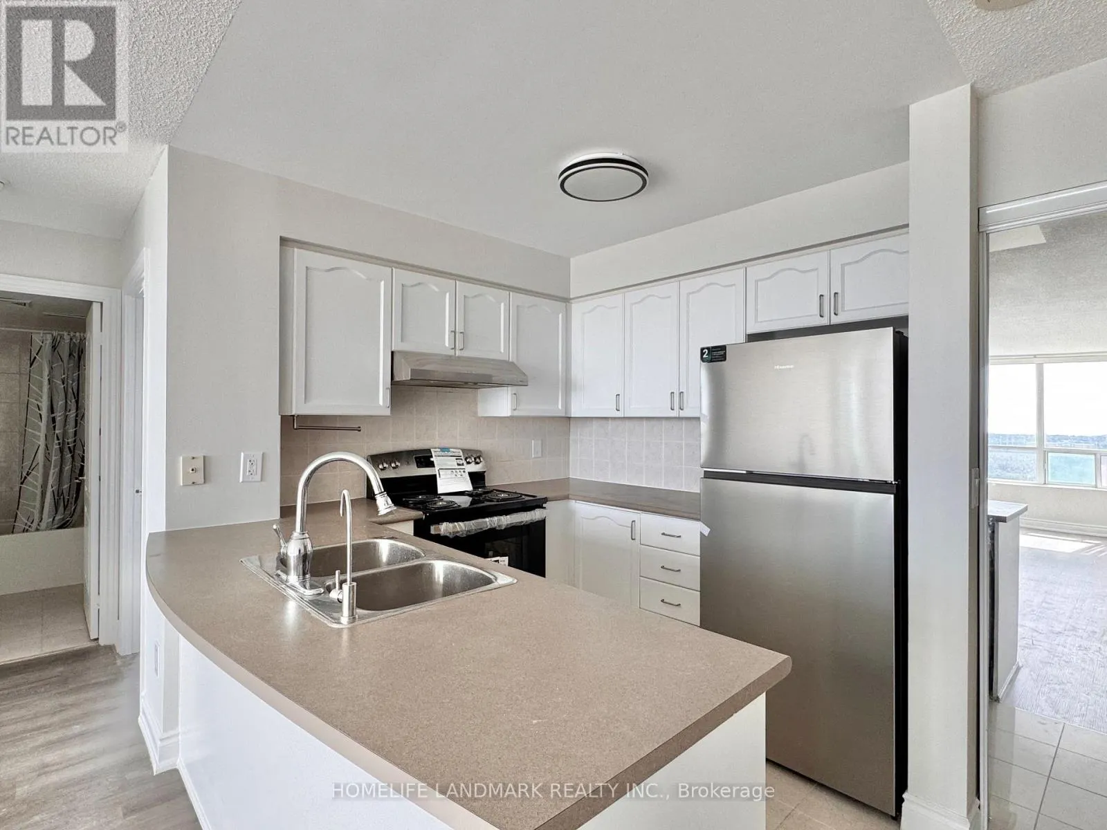 2302 - 60 BRIAN HARRISON WAY
