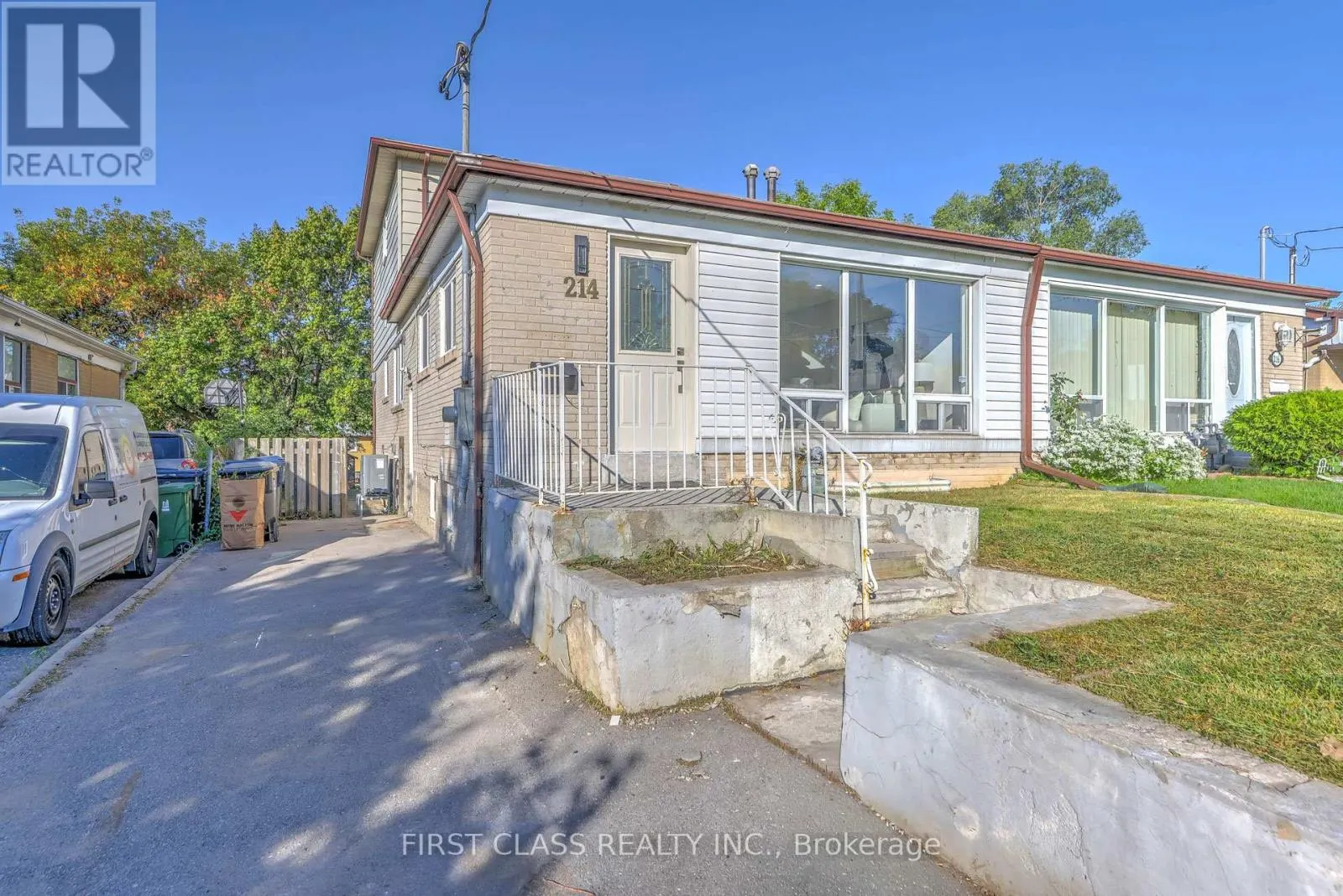 214 LINDEN AVENUE