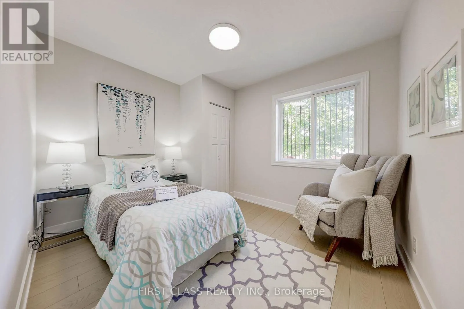 214 LINDEN AVENUE