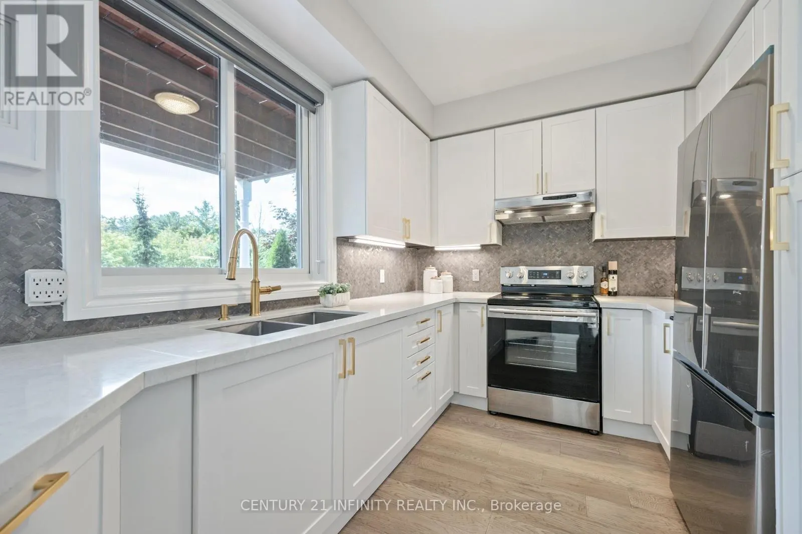 973 MOUNTVIEW COURT