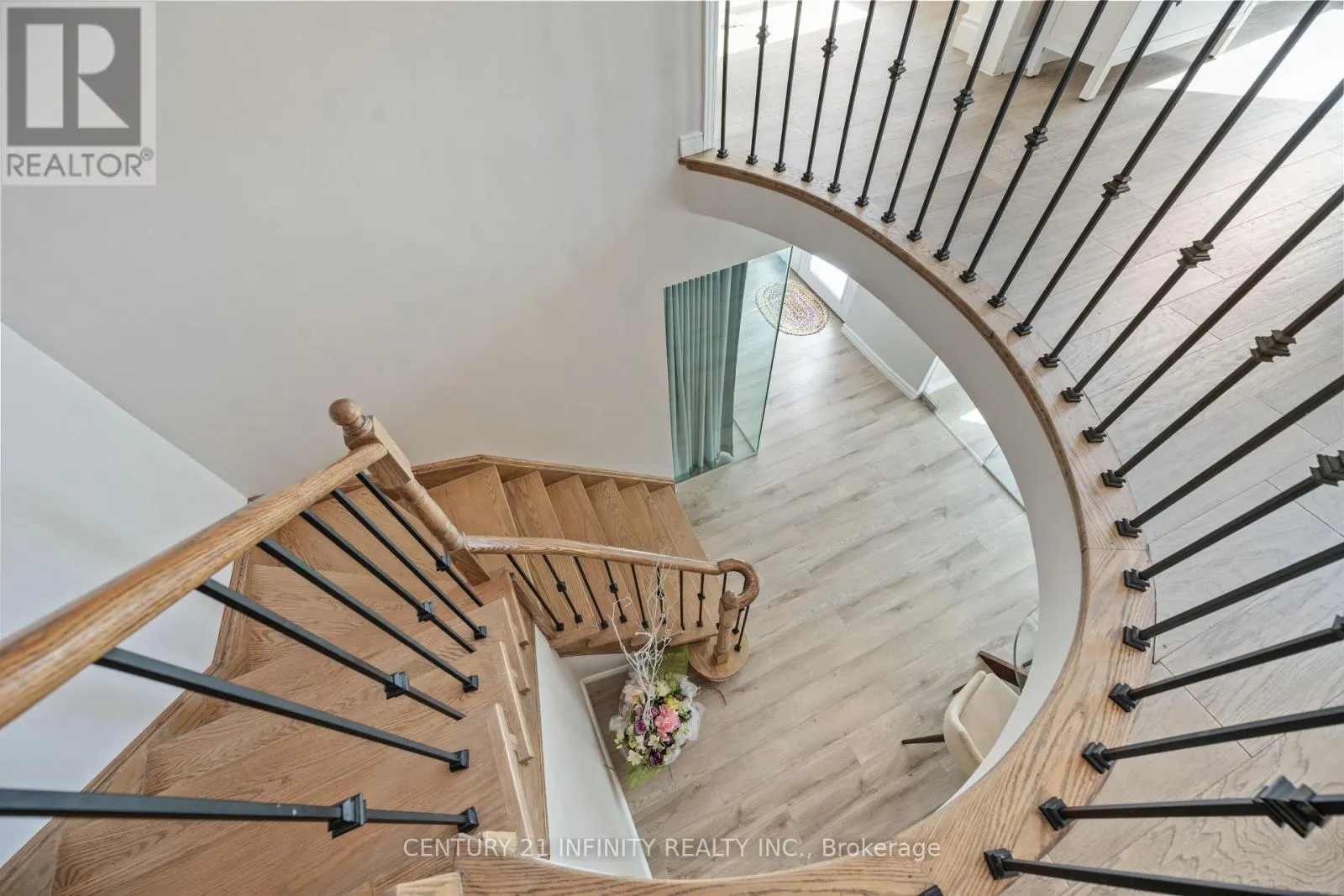 973 MOUNTVIEW COURT
