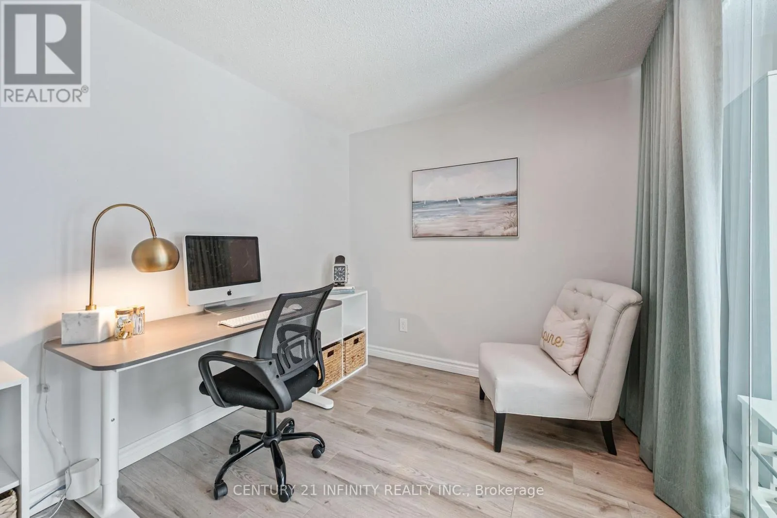 973 MOUNTVIEW COURT