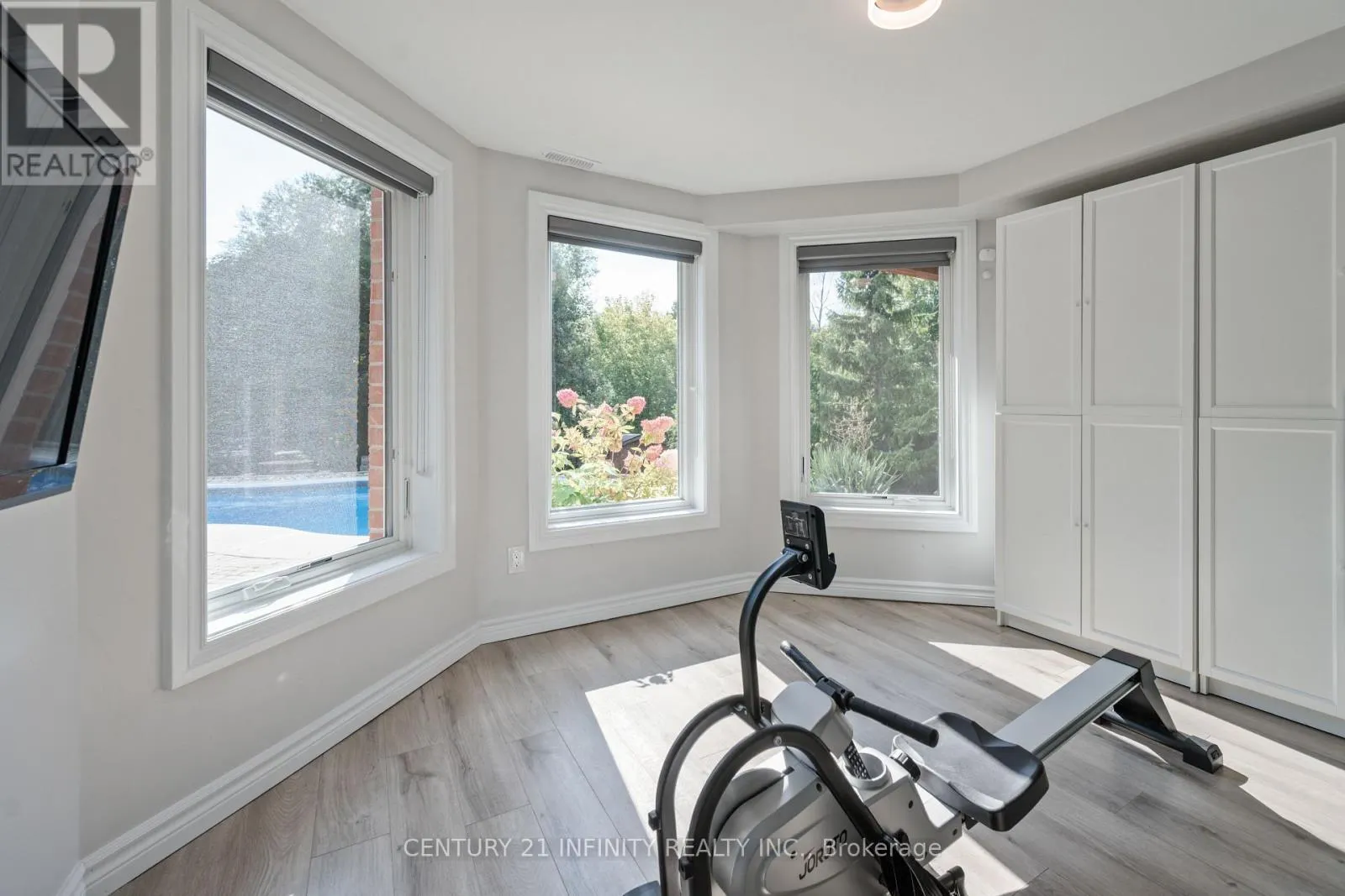 973 MOUNTVIEW COURT