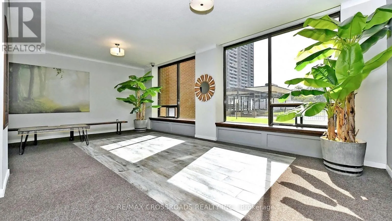 1202 - 5 MASSEY SQUARE