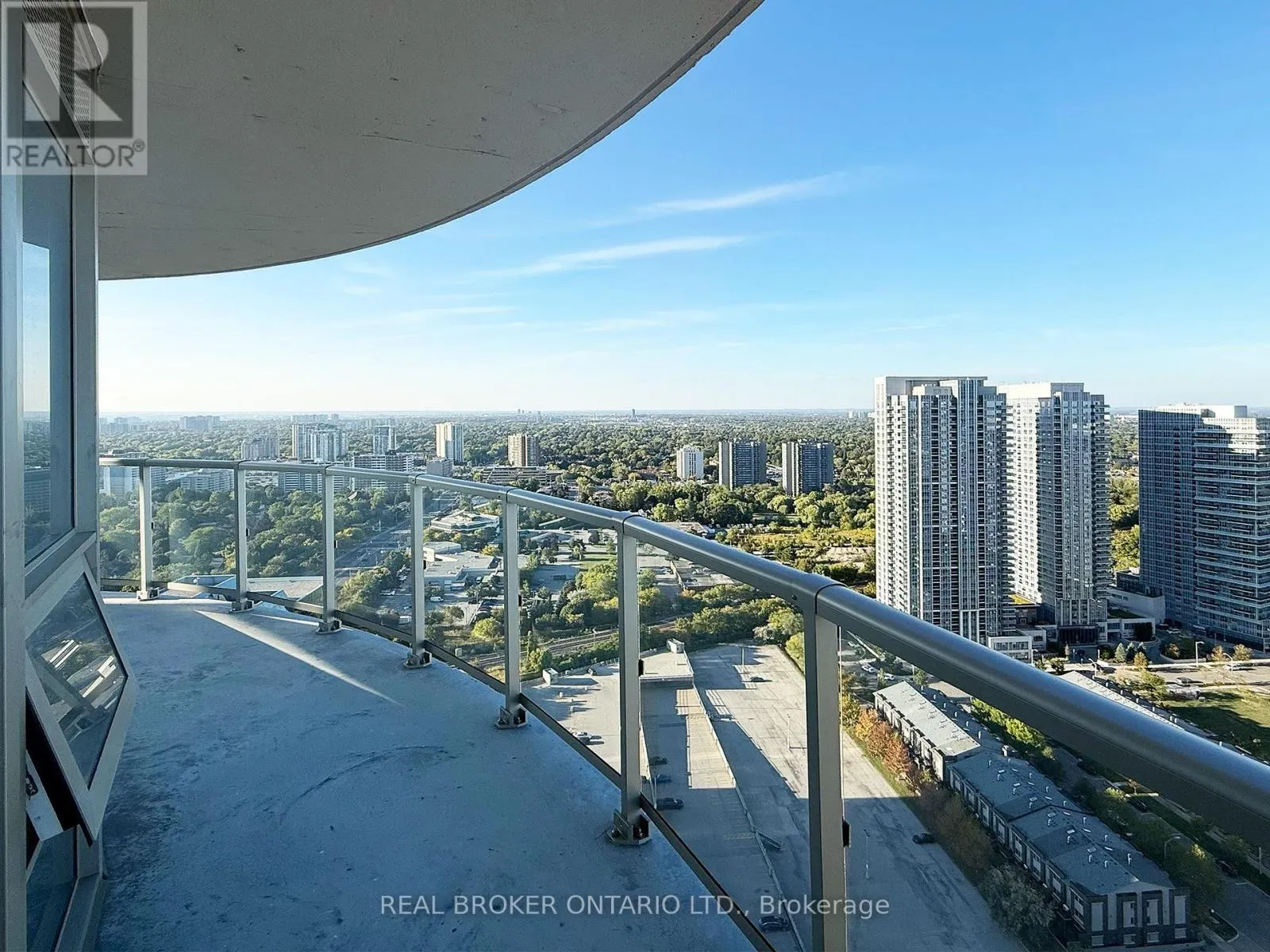 3705 - 2031 KENNEDY ROAD