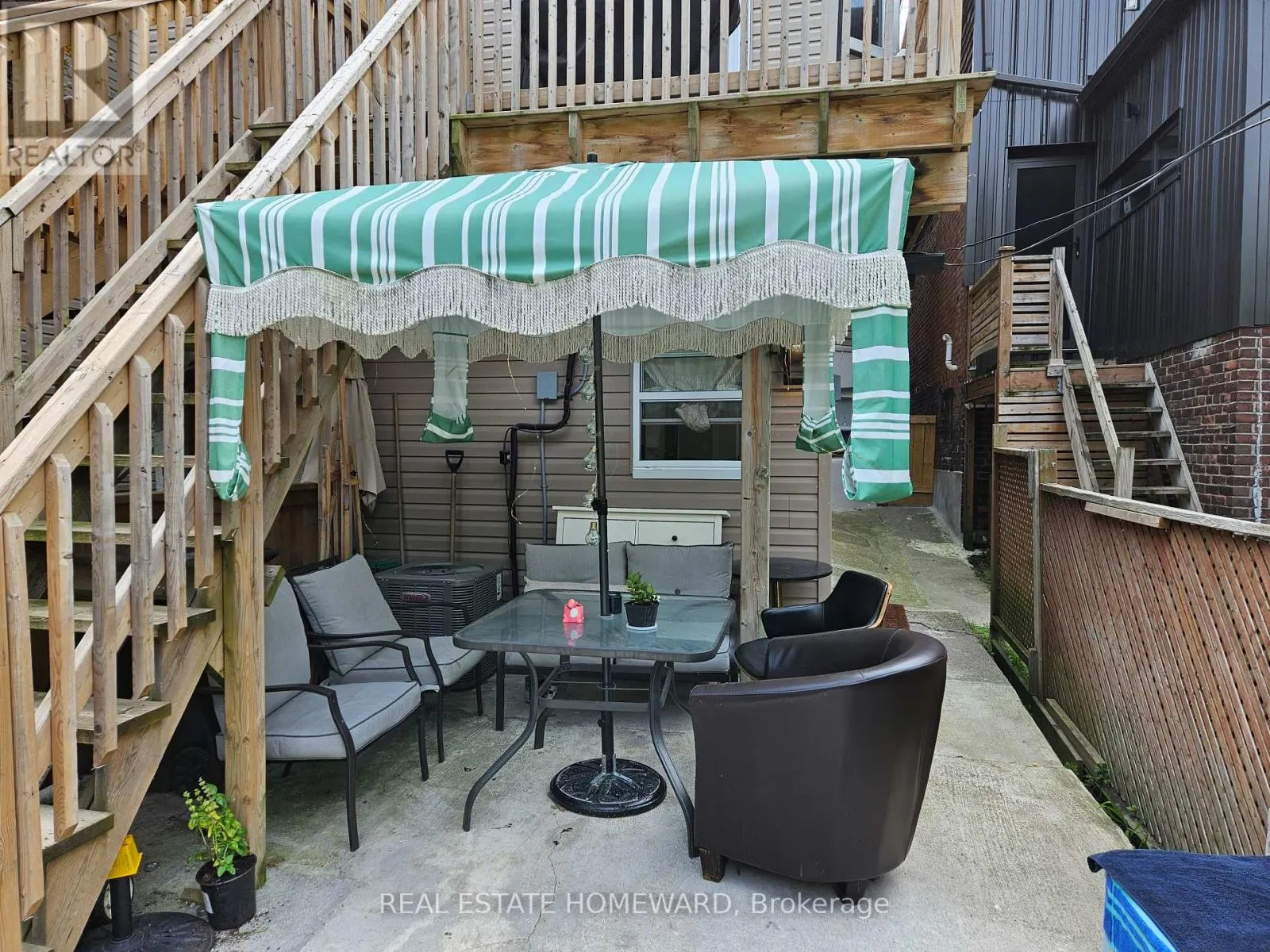 LOWER - 141 COXWELL AVENUE