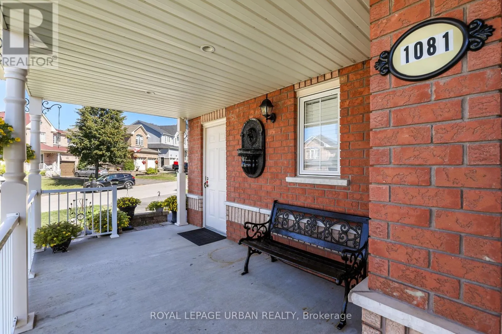 1081 KESWICK COURT