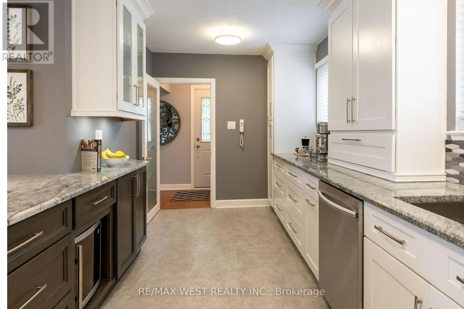37 BLEDLOW MANOR DRIVE