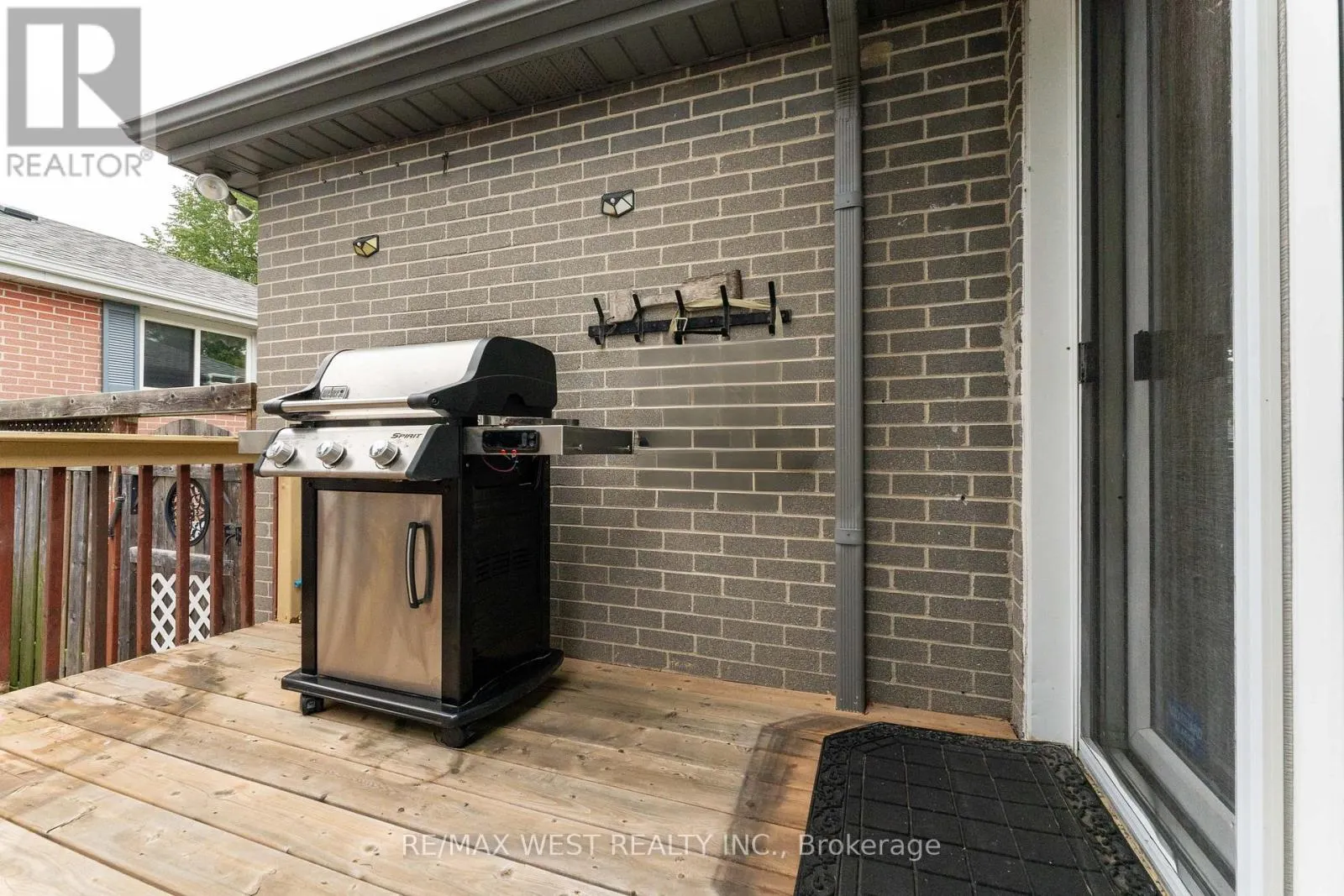37 BLEDLOW MANOR DRIVE