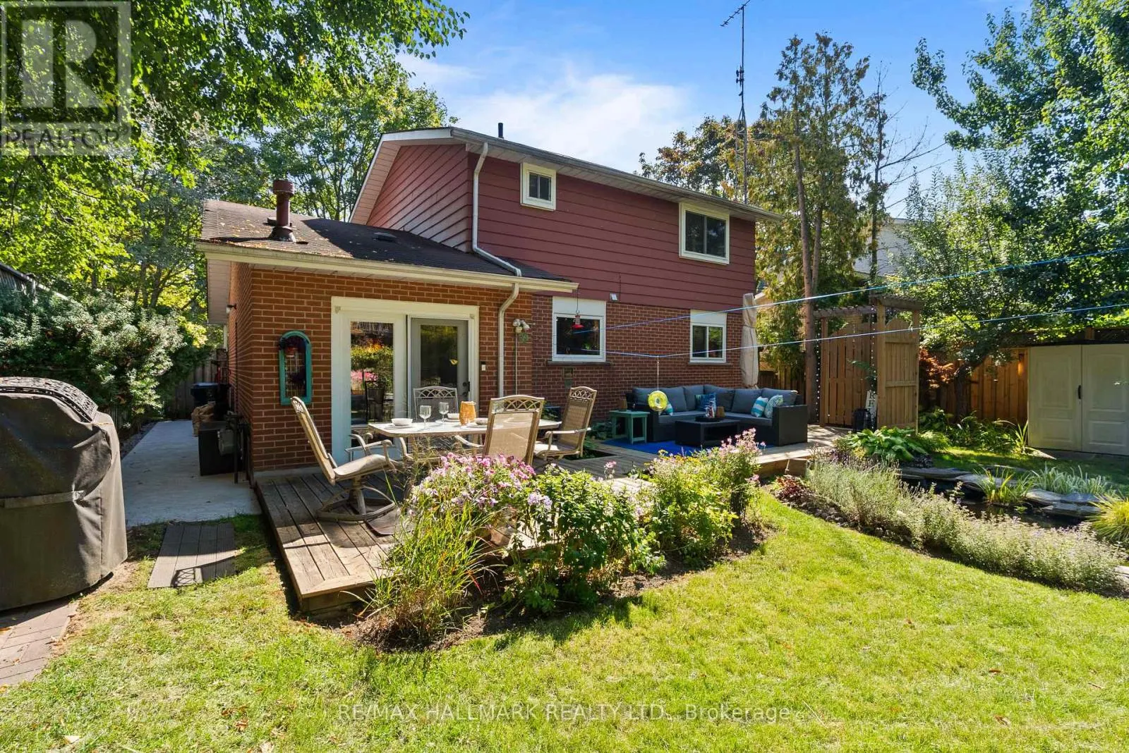 65 TUDOR GLEN CRESCENT