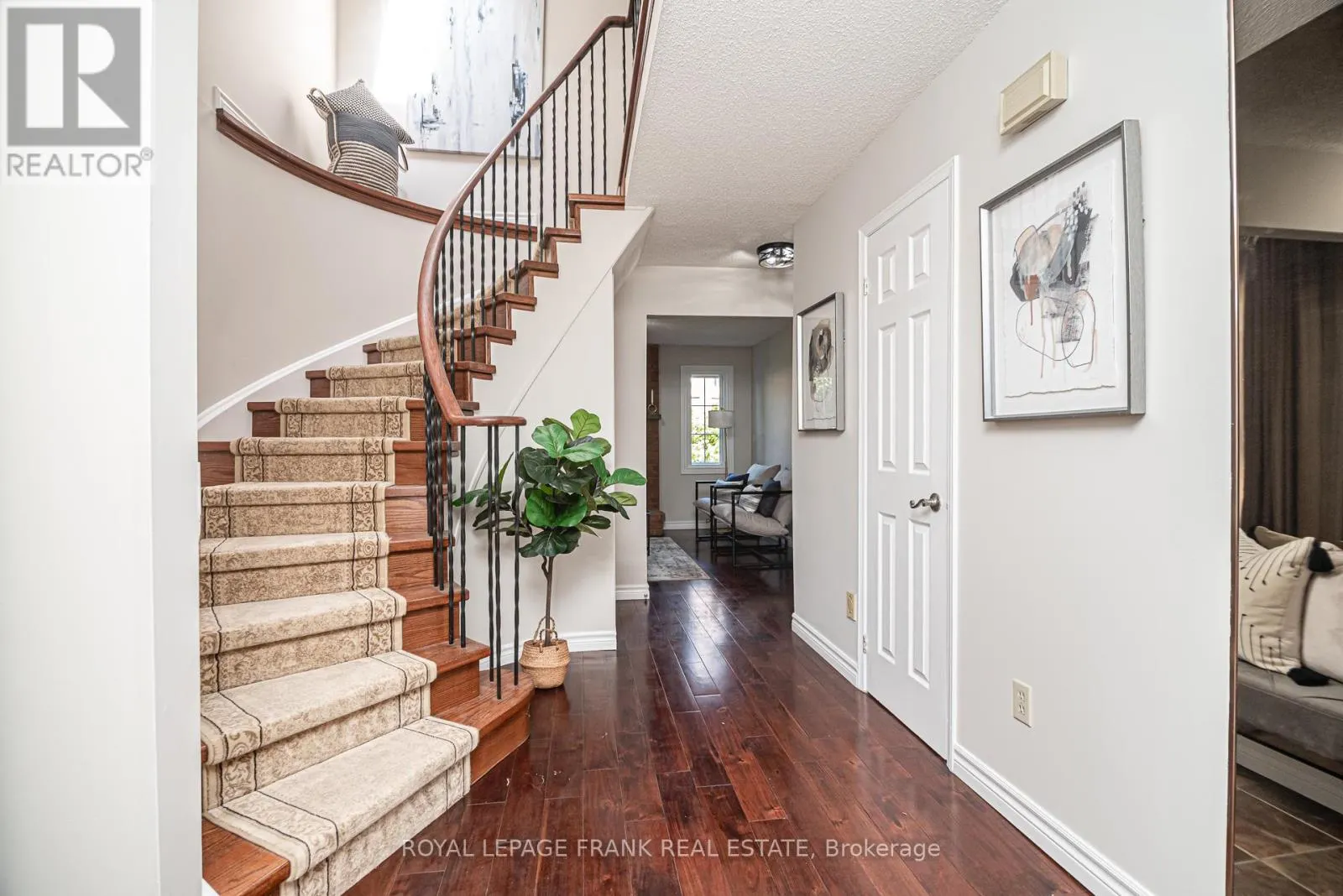 40 REDHEAD CRESCENT