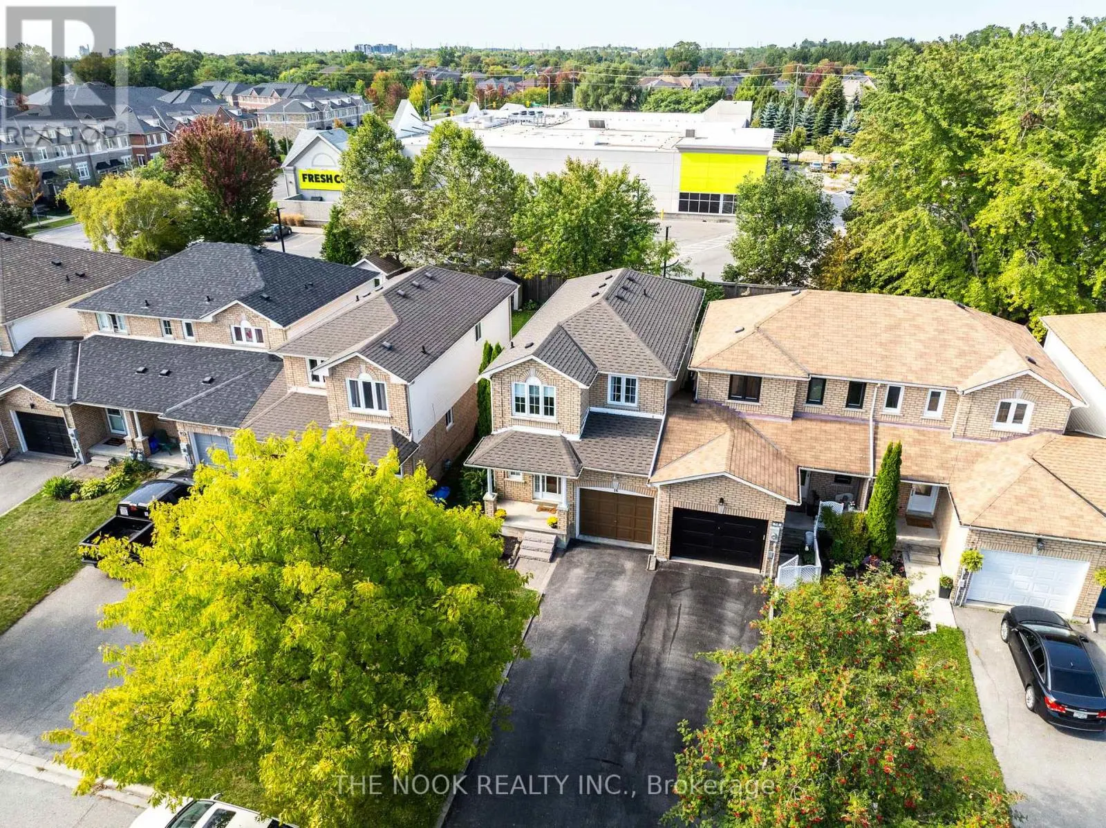 16 SOMERSCALES DRIVE