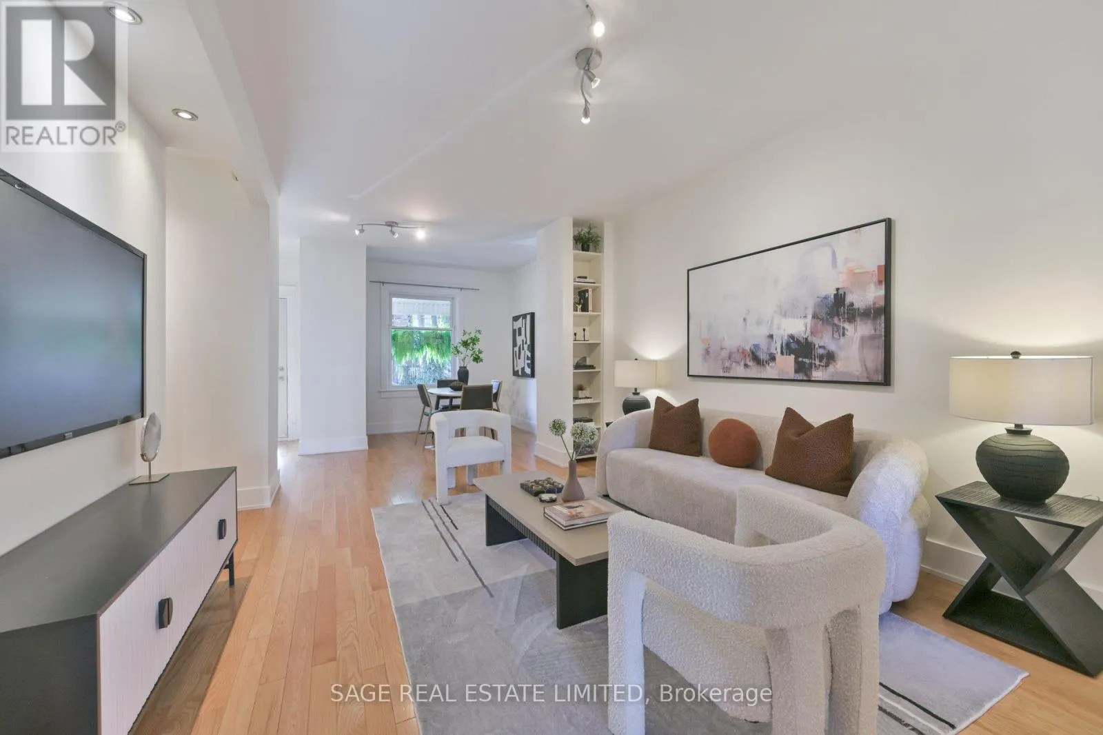 81 EMPIRE AVENUE