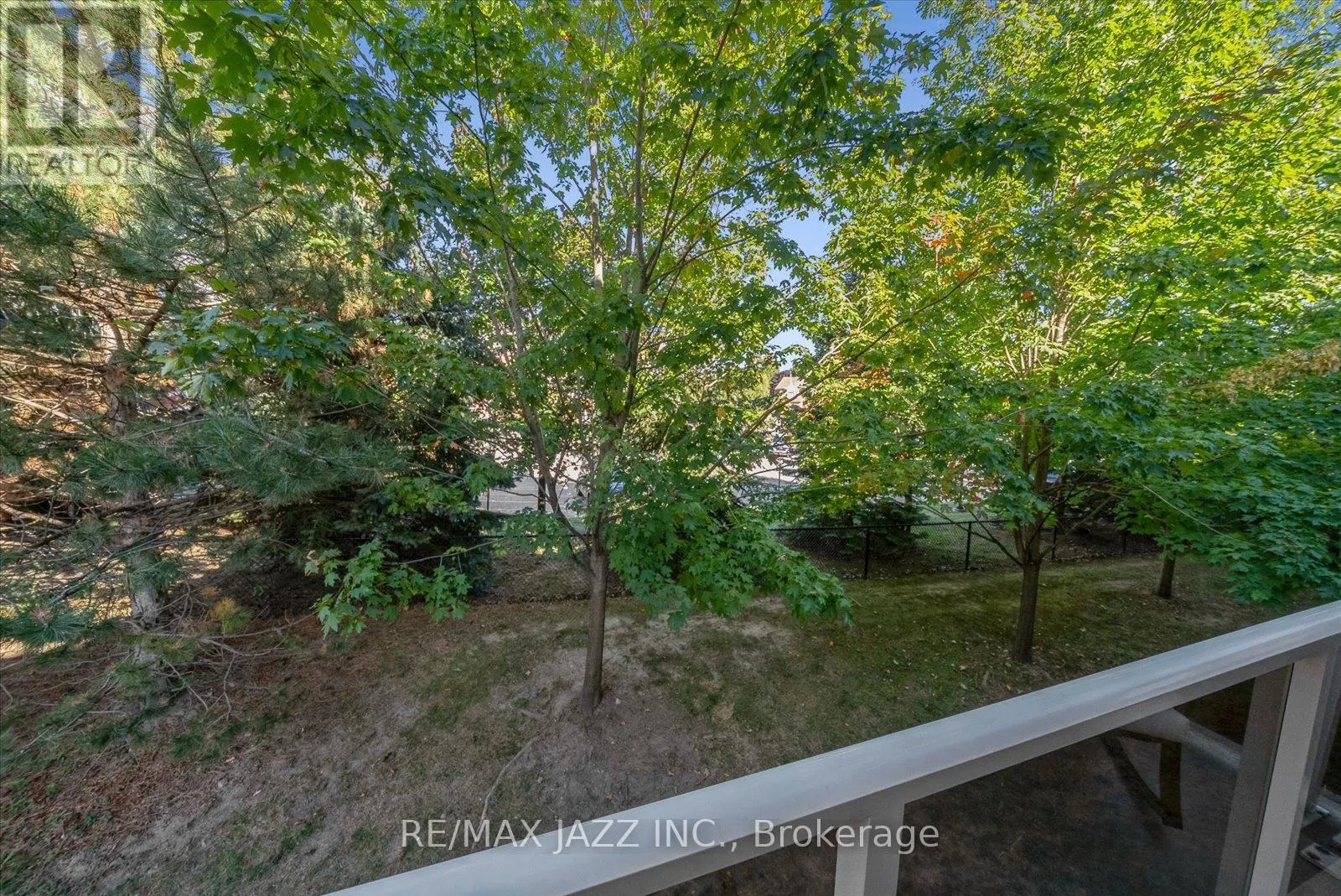 205 - 120 ASPEN SPRINGS DRIVE, #205