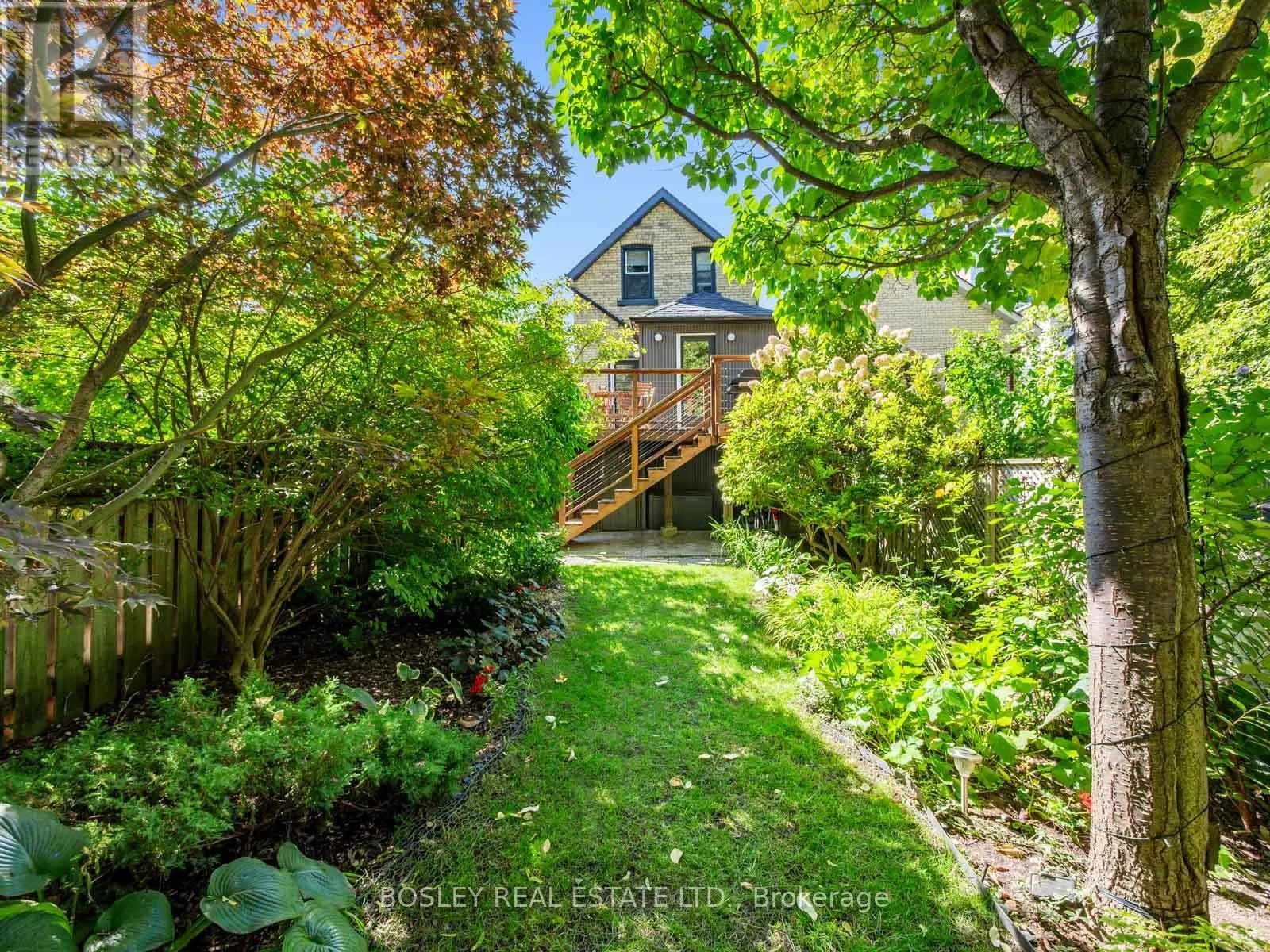 25 NEWMAN AVENUE
