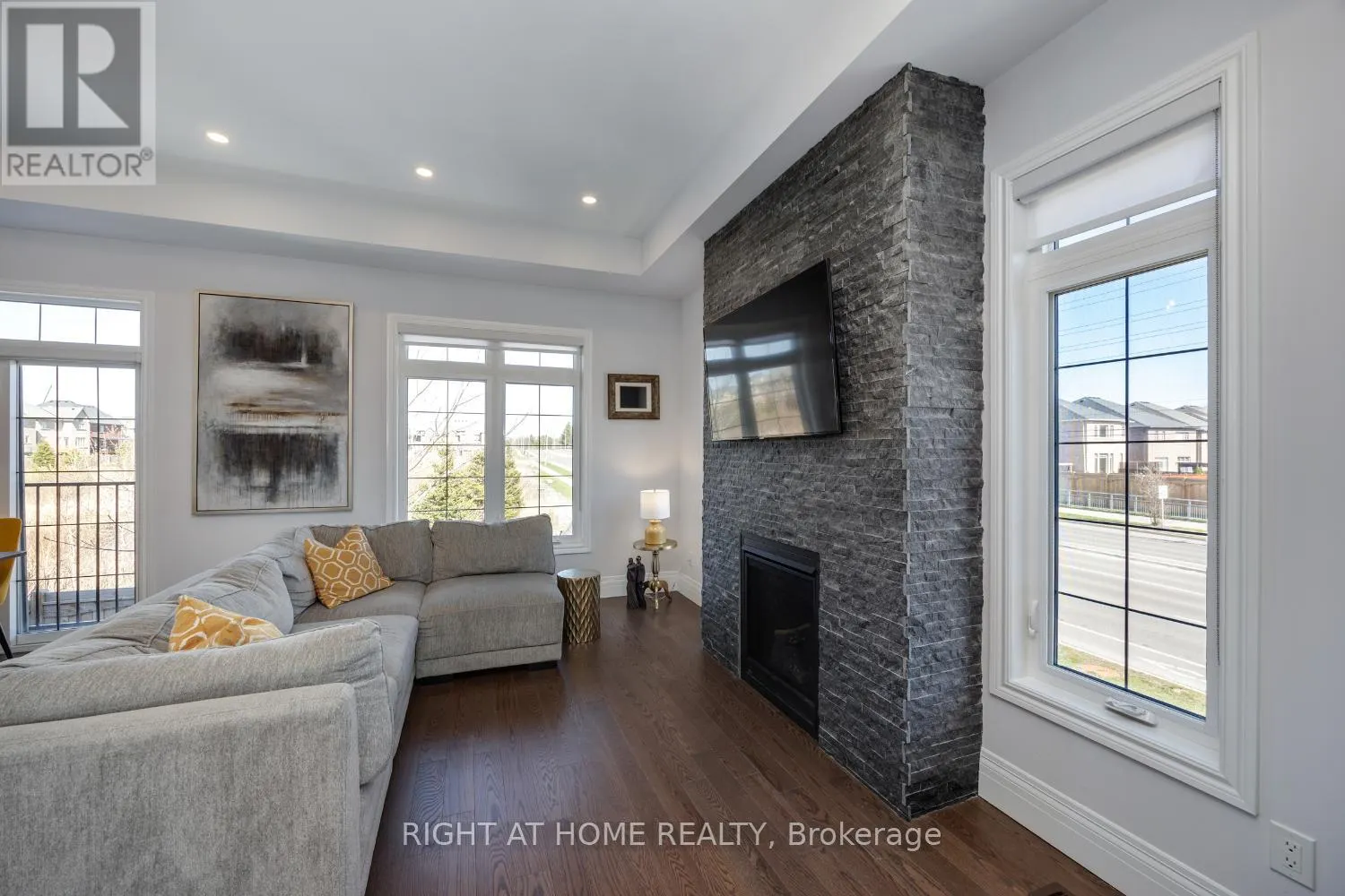 14 SEAGRAVE LANE