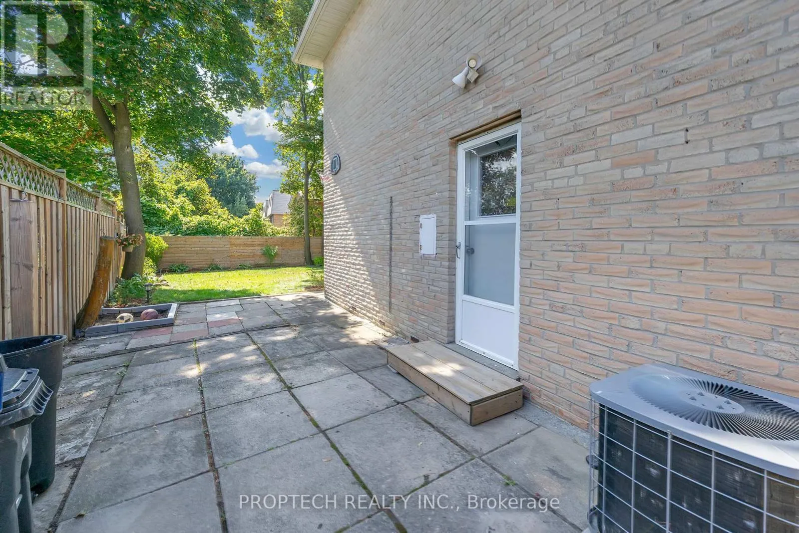 111 CROCKAMHILL DRIVE