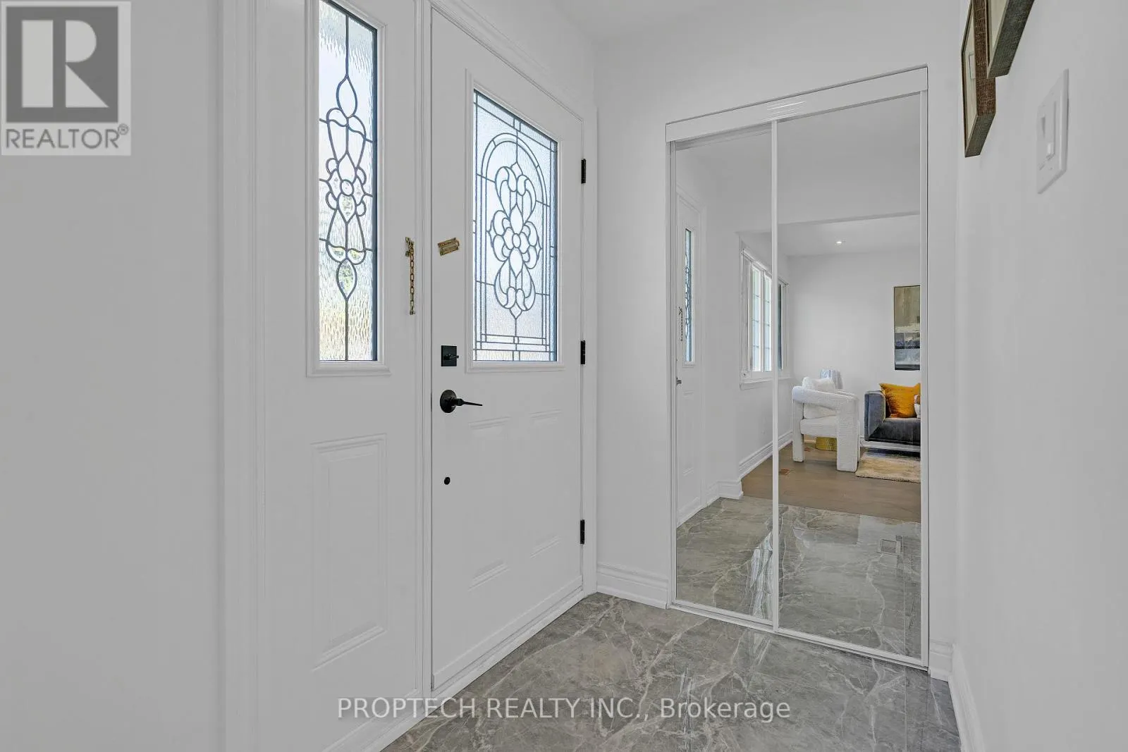 111 CROCKAMHILL DRIVE