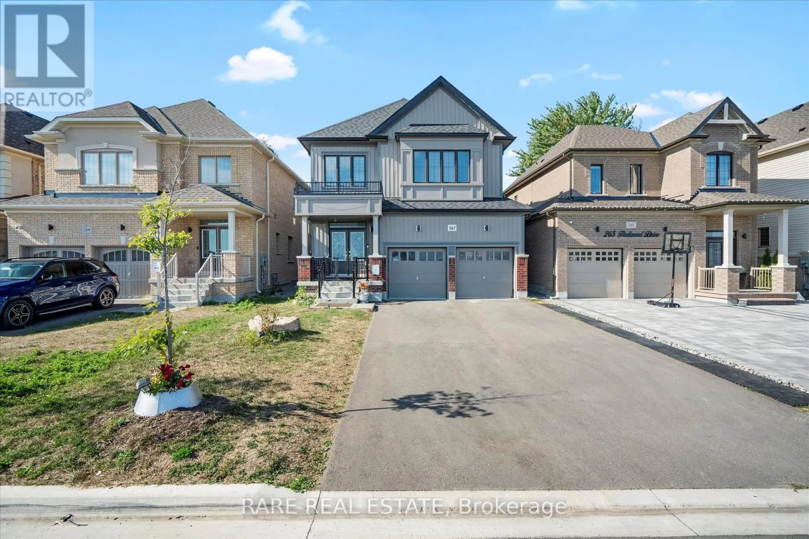 267 FLEETWOOD DRIVE
