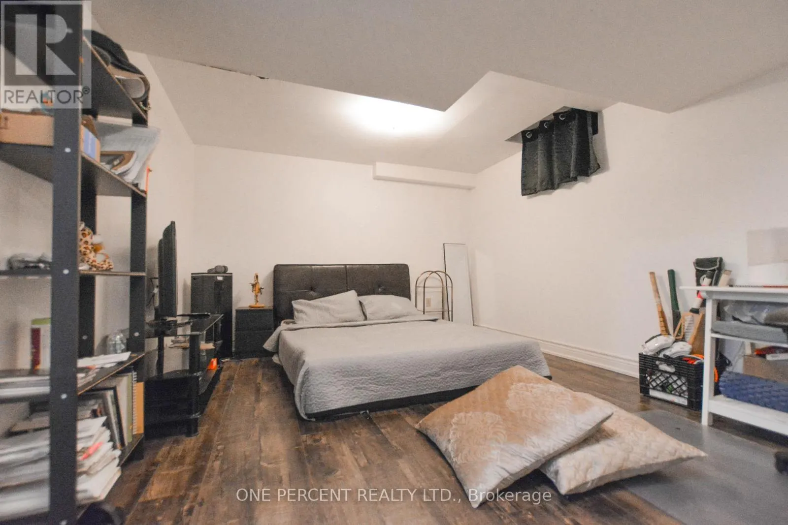 1778 SILVERTHORN SQUARE