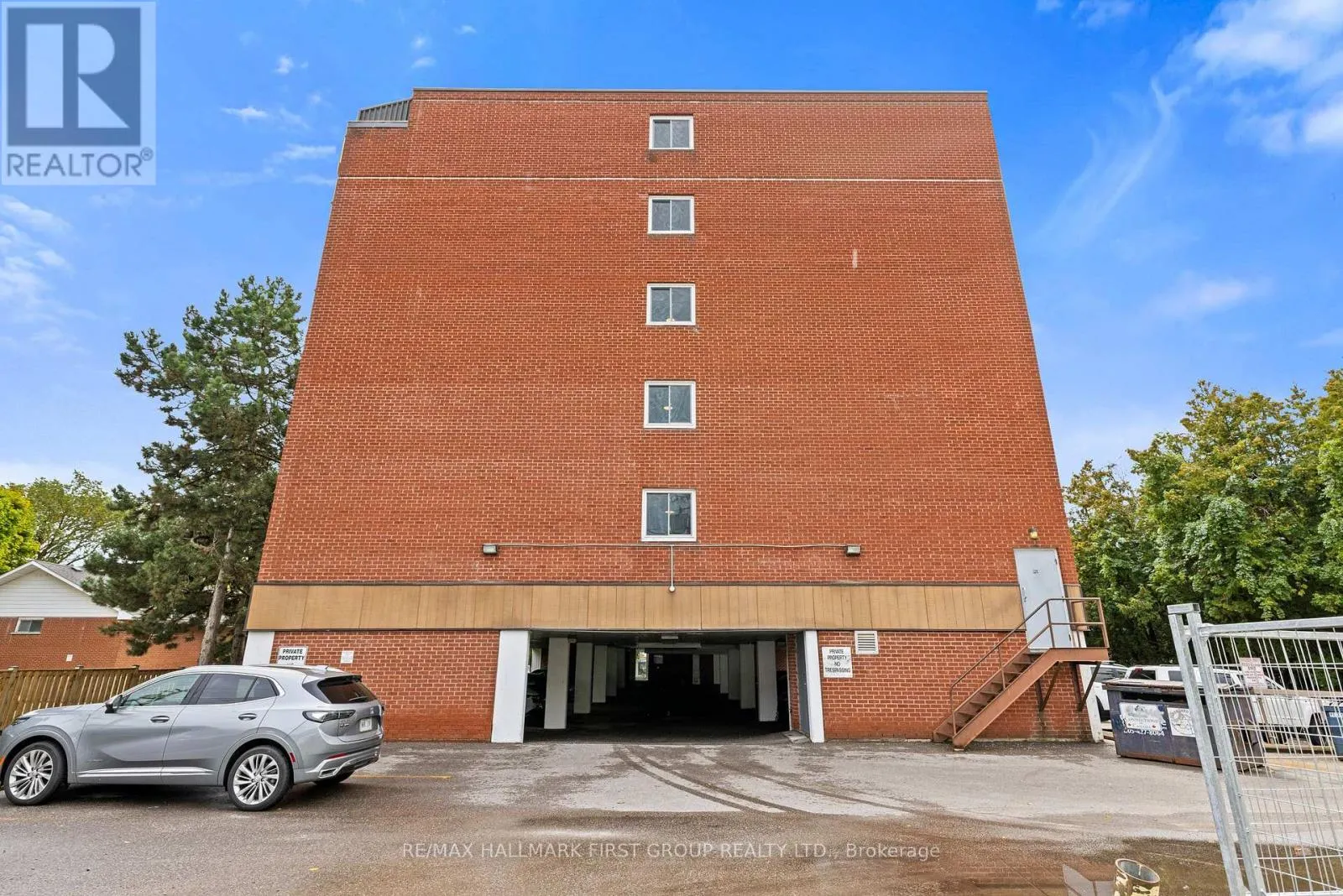 604 - 144 QUEEN STREET