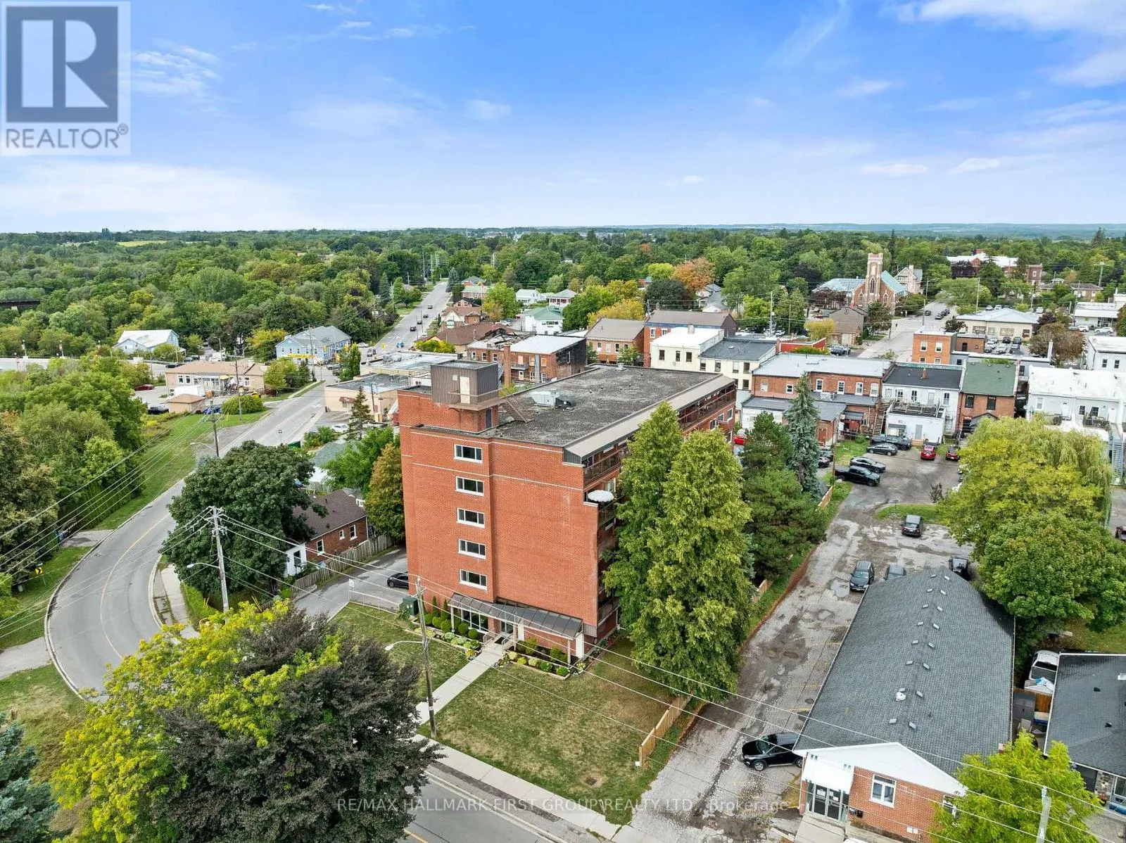 604 - 144 QUEEN STREET