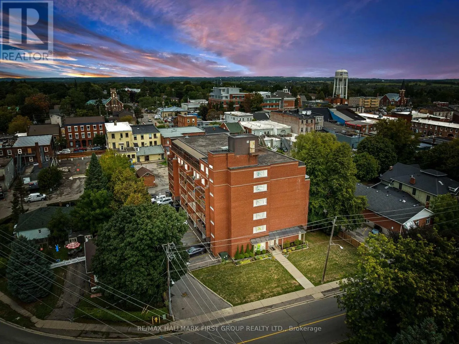 604 - 144 QUEEN STREET