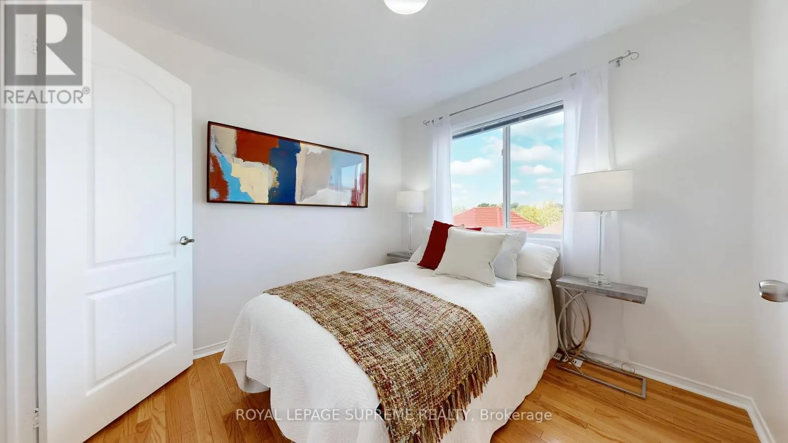 32 FLATFIELD TERRACE