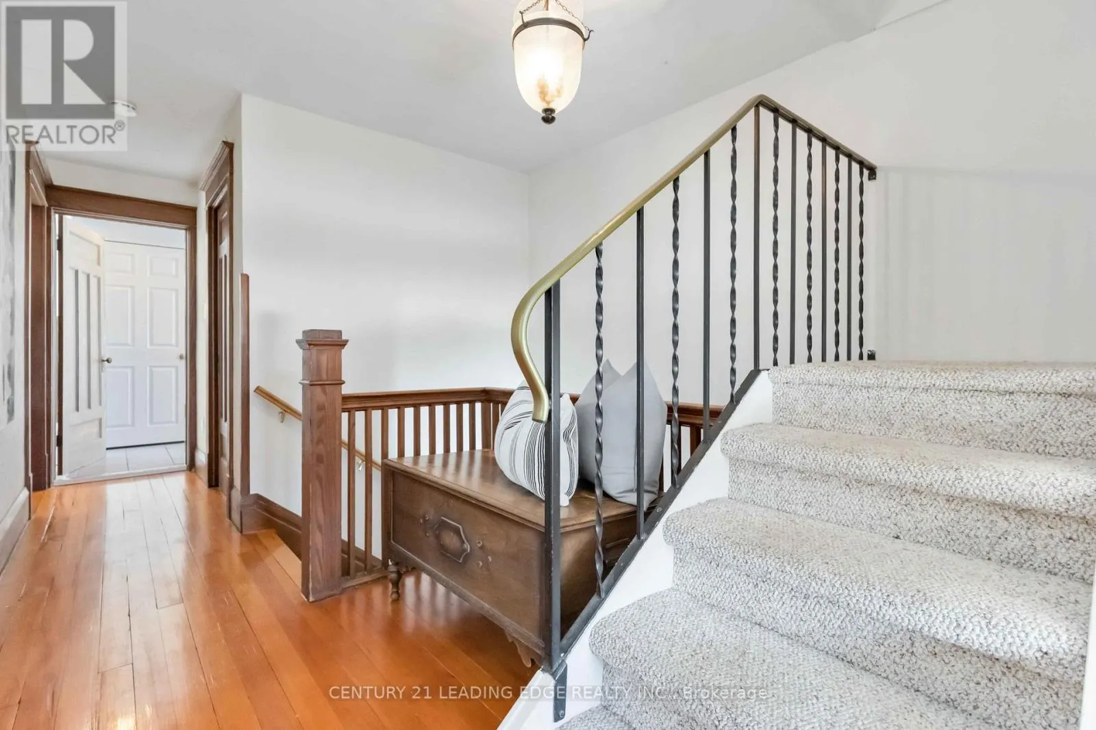 1742 LANE STREET