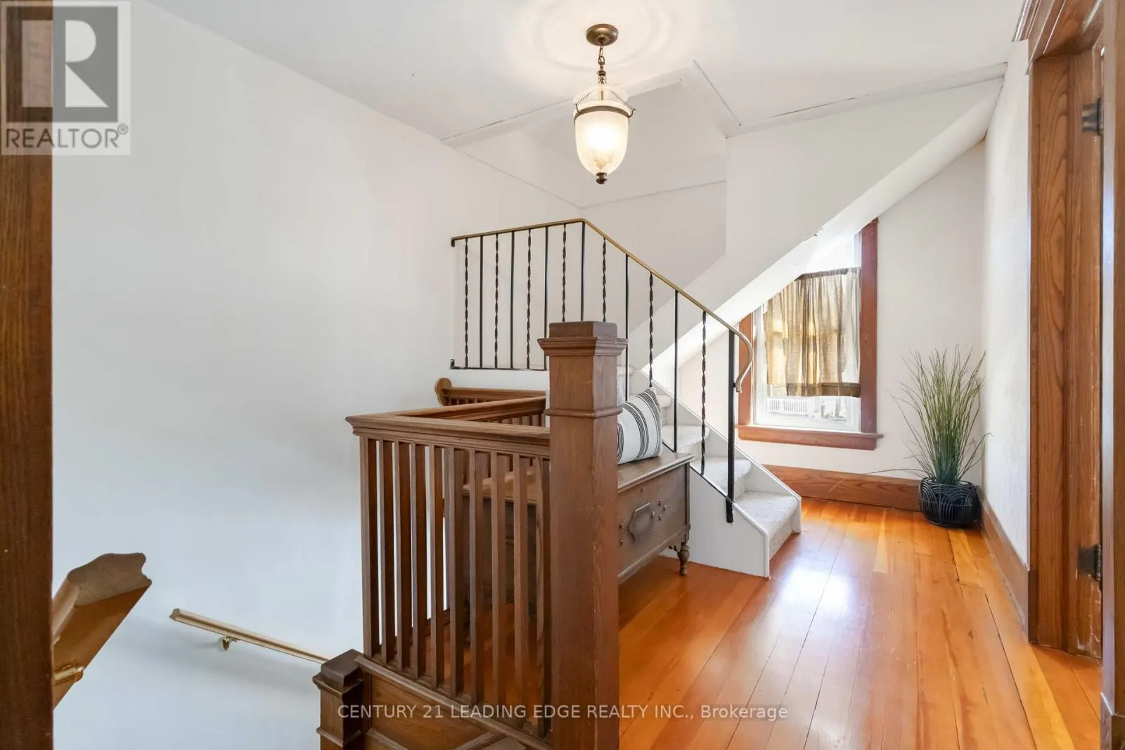 1742 LANE STREET