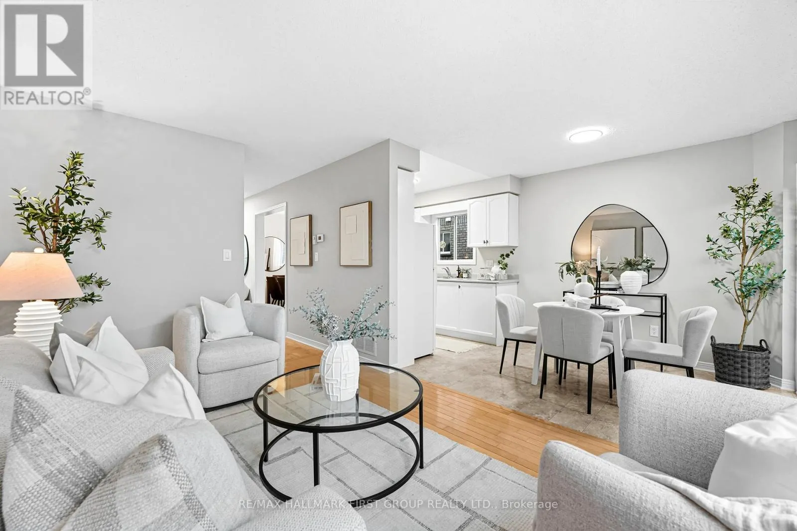 50 STAGEMASTER CRESCENT