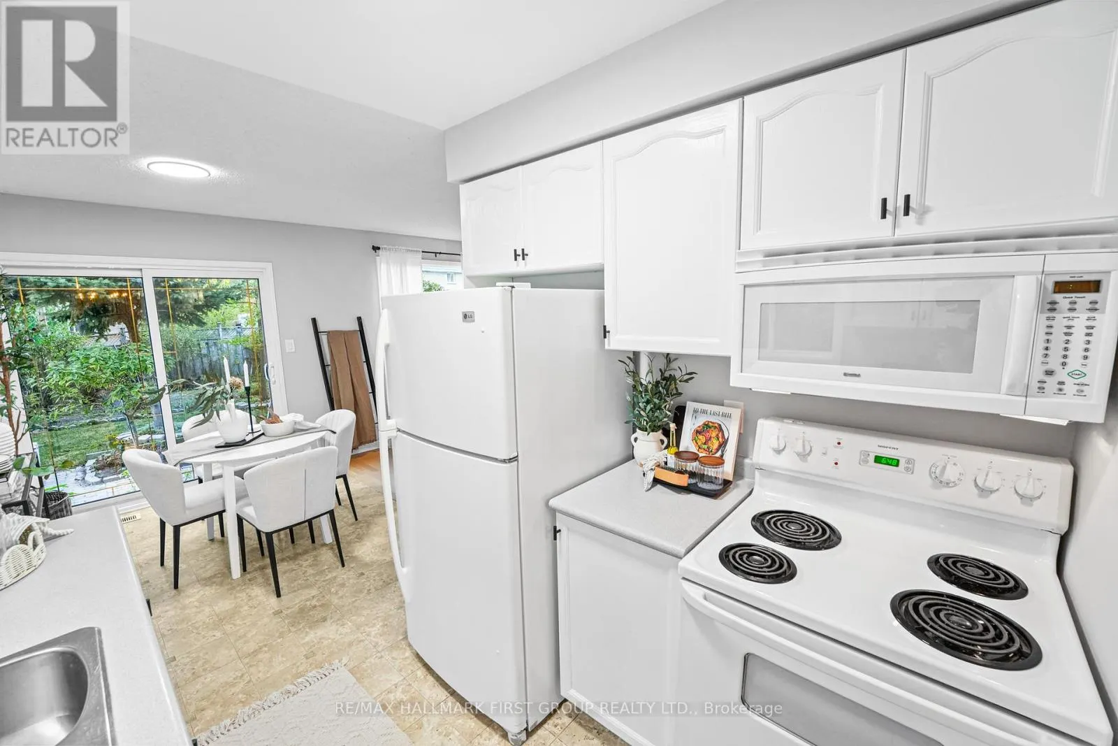 50 STAGEMASTER CRESCENT