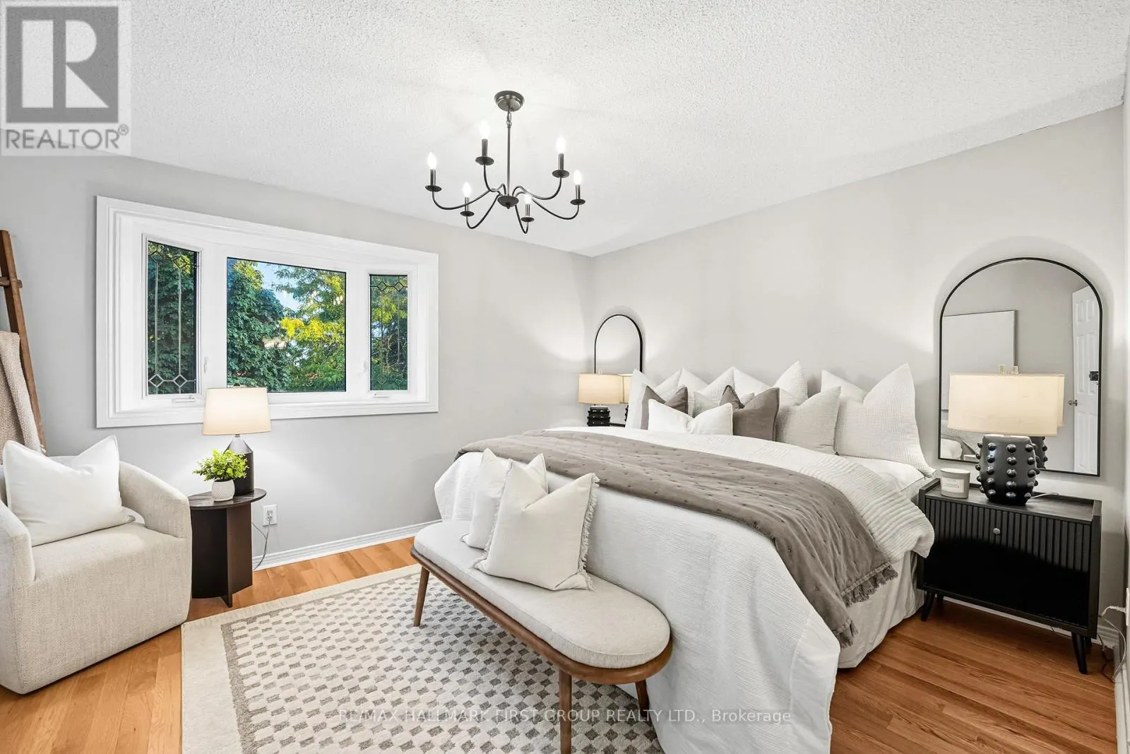 50 STAGEMASTER CRESCENT