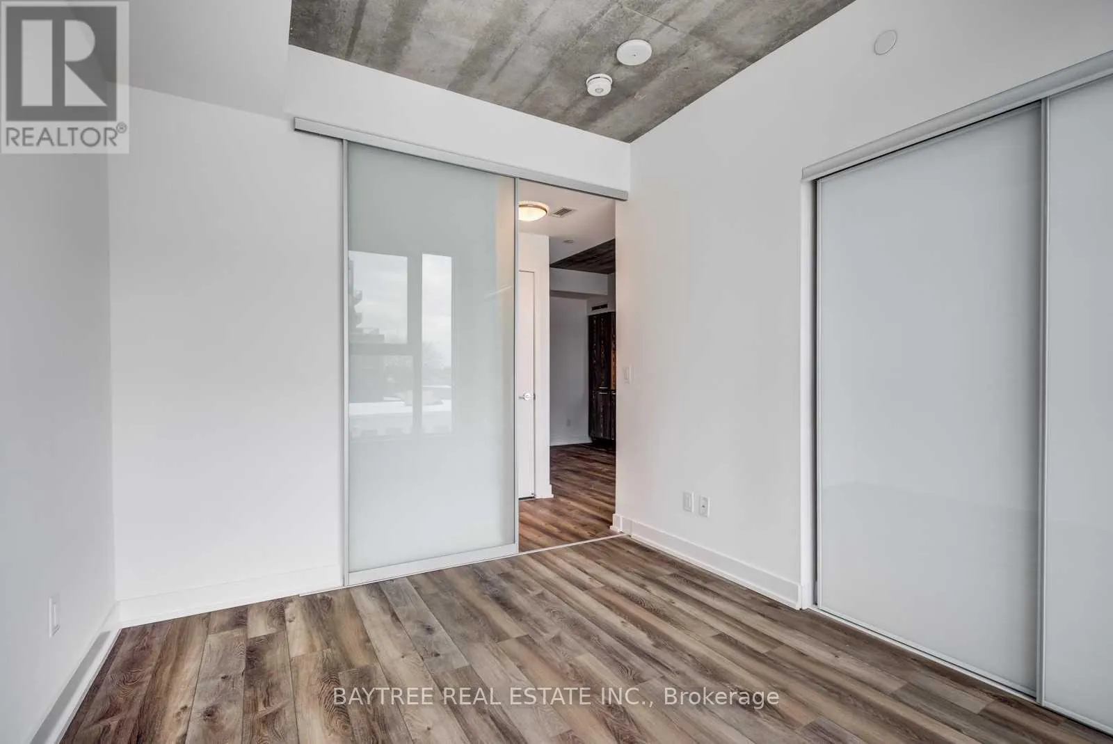 404 - 30 BASEBALL PLACE