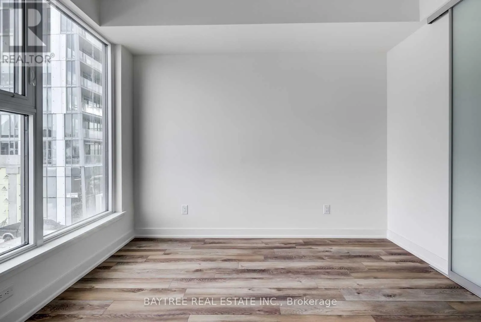 404 - 30 BASEBALL PLACE