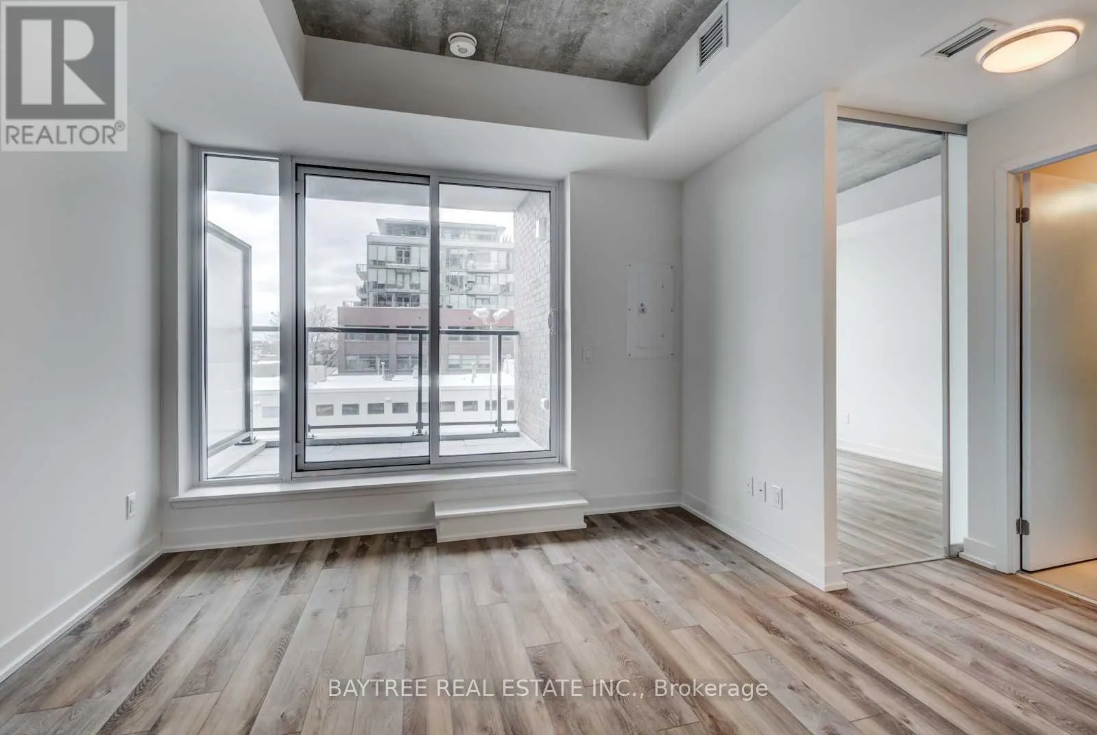 404 - 30 BASEBALL PLACE
