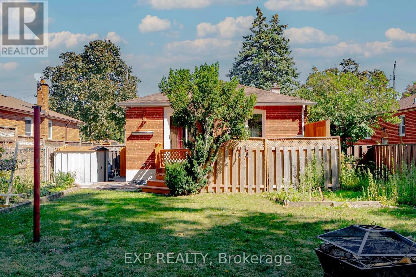 30 RONWAY CRESCENT