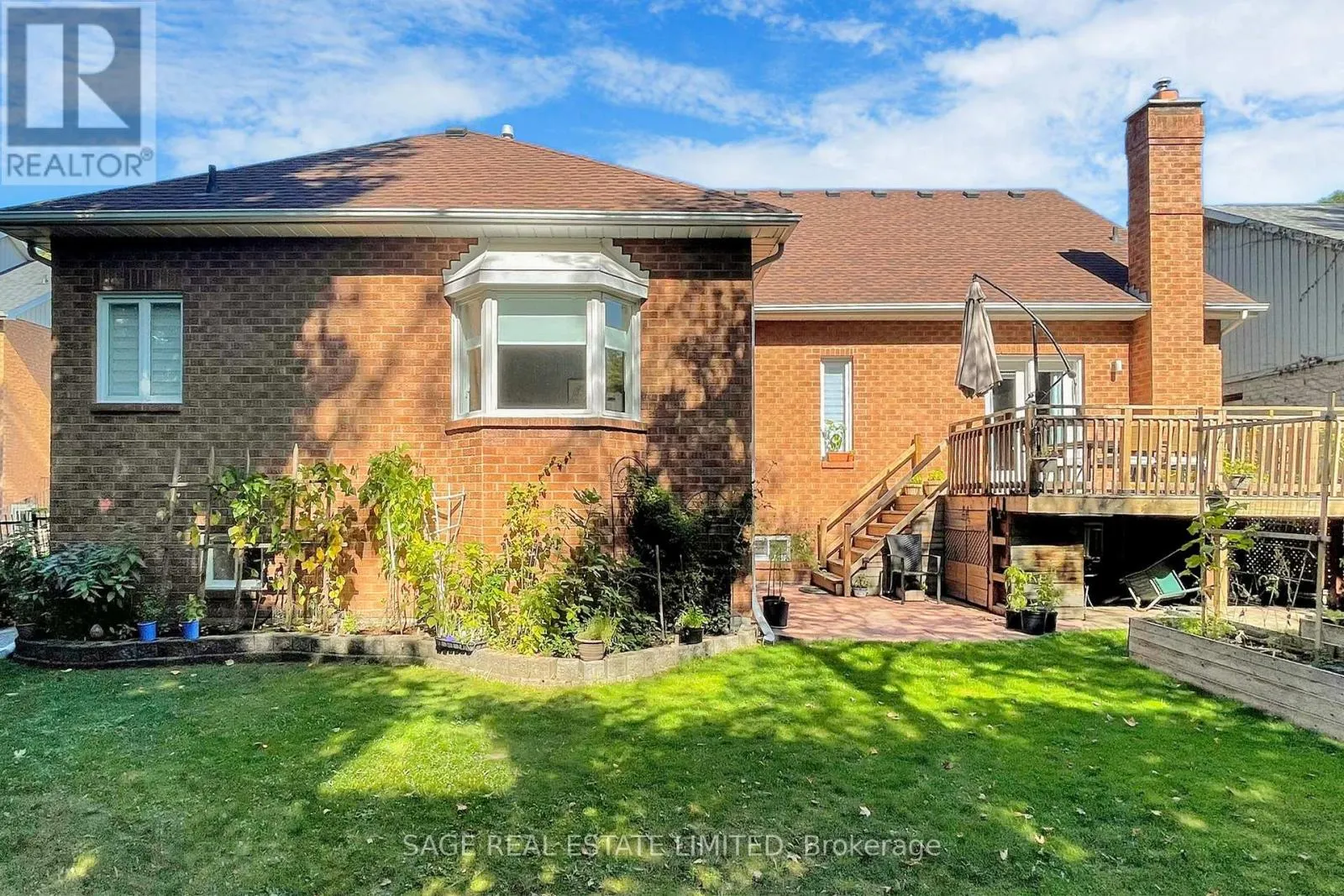 91 TWYN RIVERS DRIVE