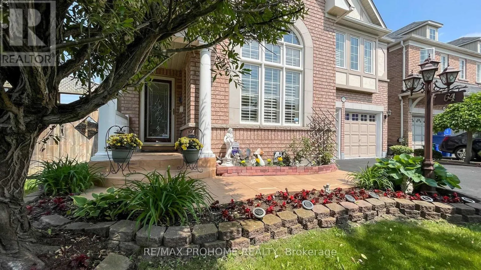 64 GRAINGER CRESCENT
