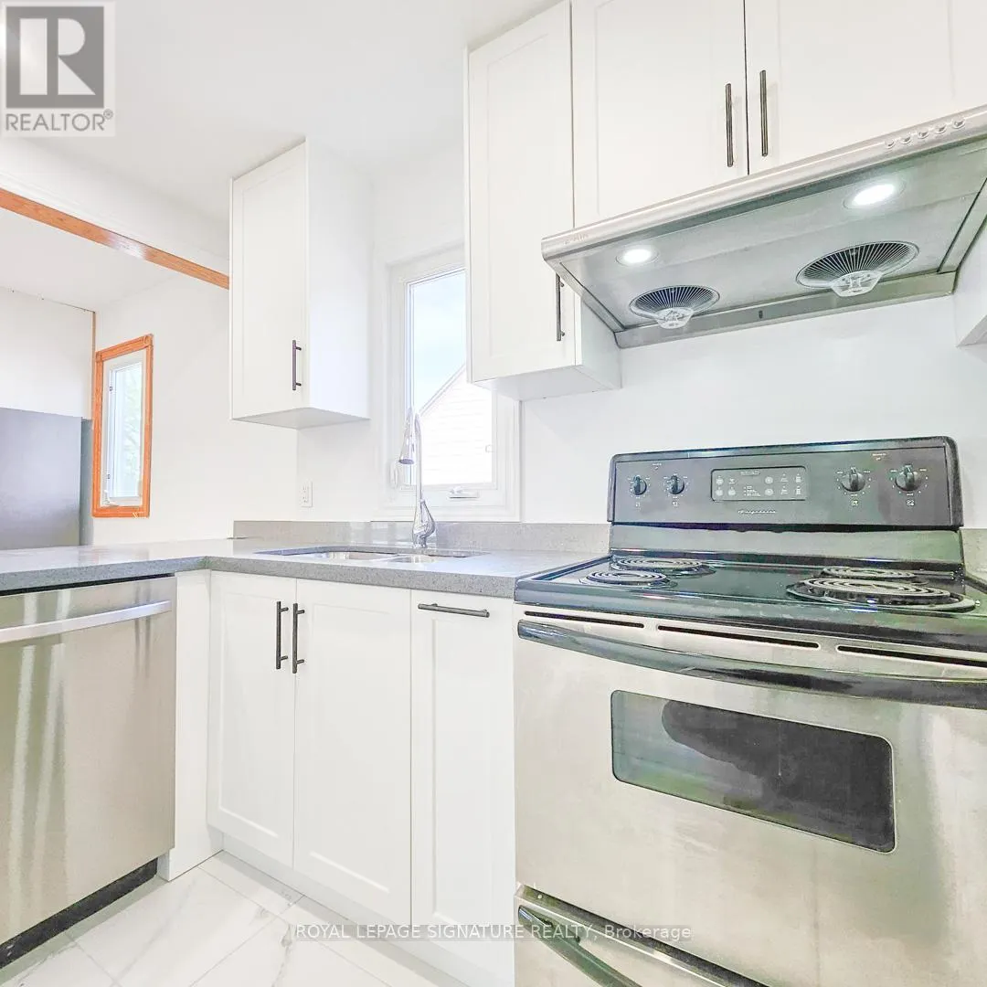 33 WOODHOUSE CRESCENT