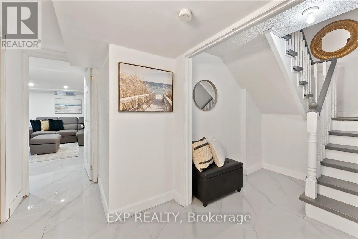 1391 FERNCLIFF CIRCLE