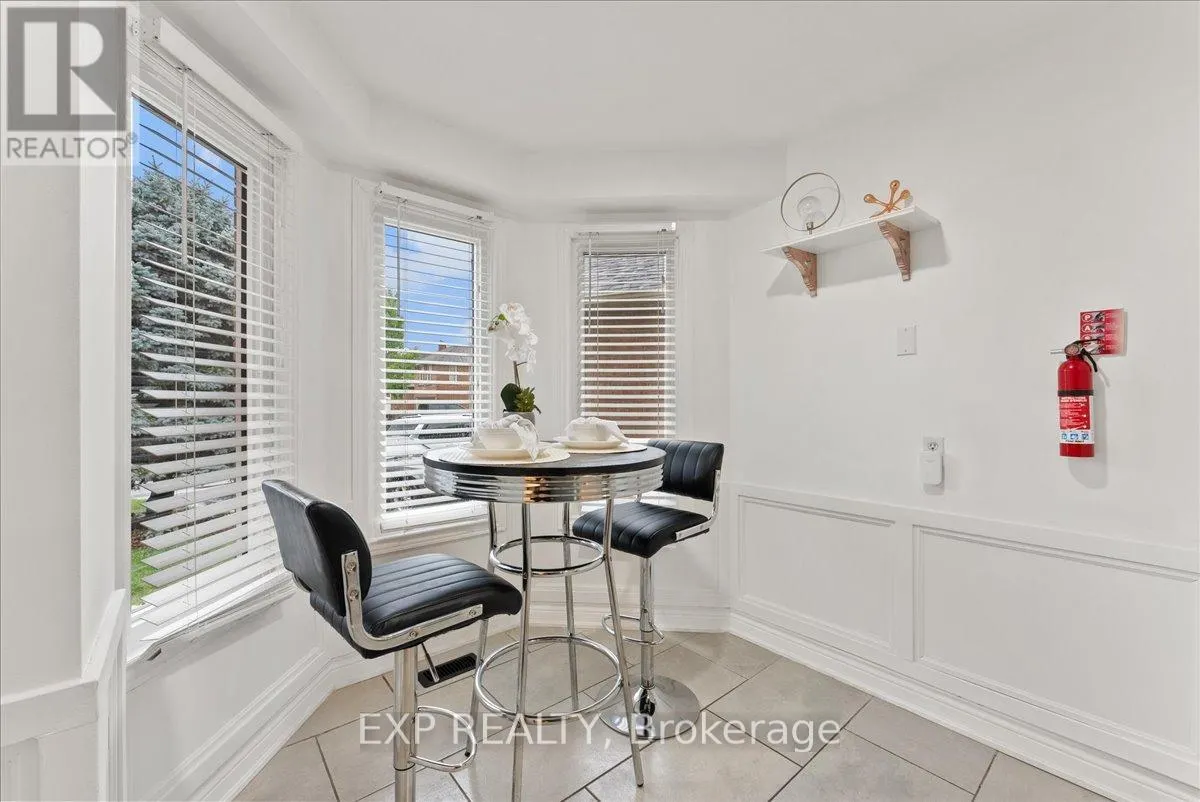 1391 FERNCLIFF CIRCLE