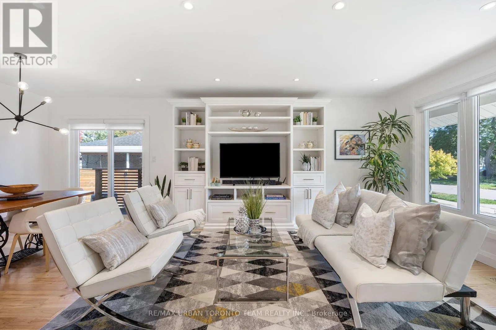 52 EARSWICK DRIVE